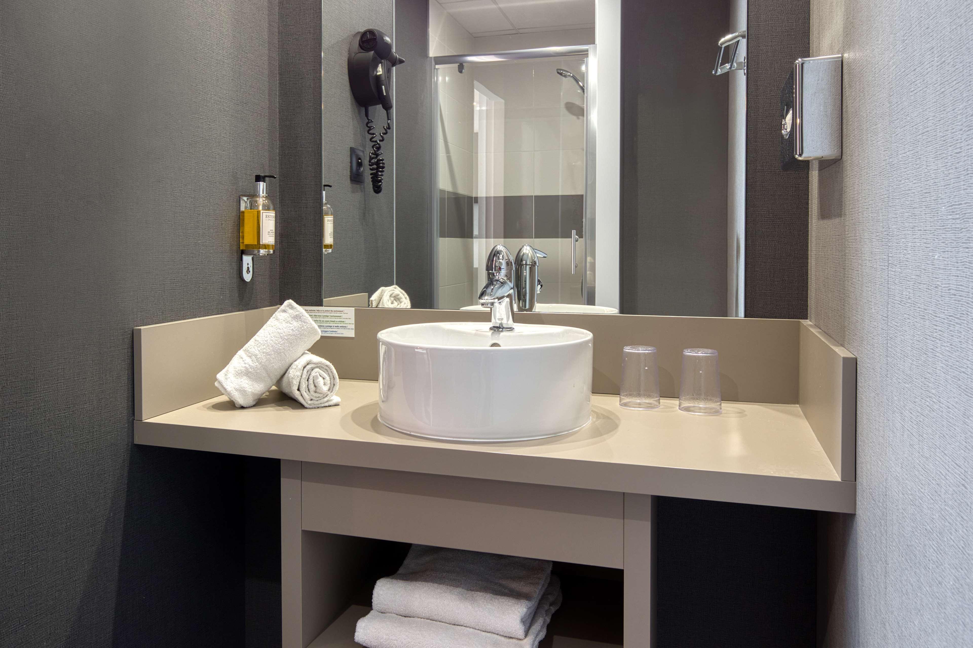 Best Western Hotel Atlantys Zenith Nantes Saint-Herblain Zewnętrze zdjęcie