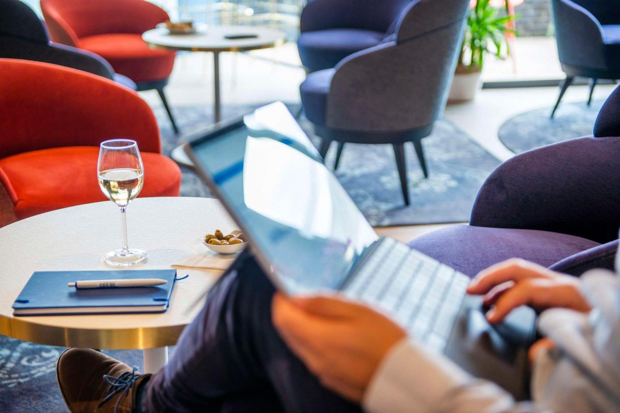 Best Western Hotel Atlantys Zenith Nantes Saint-Herblain Zewnętrze zdjęcie